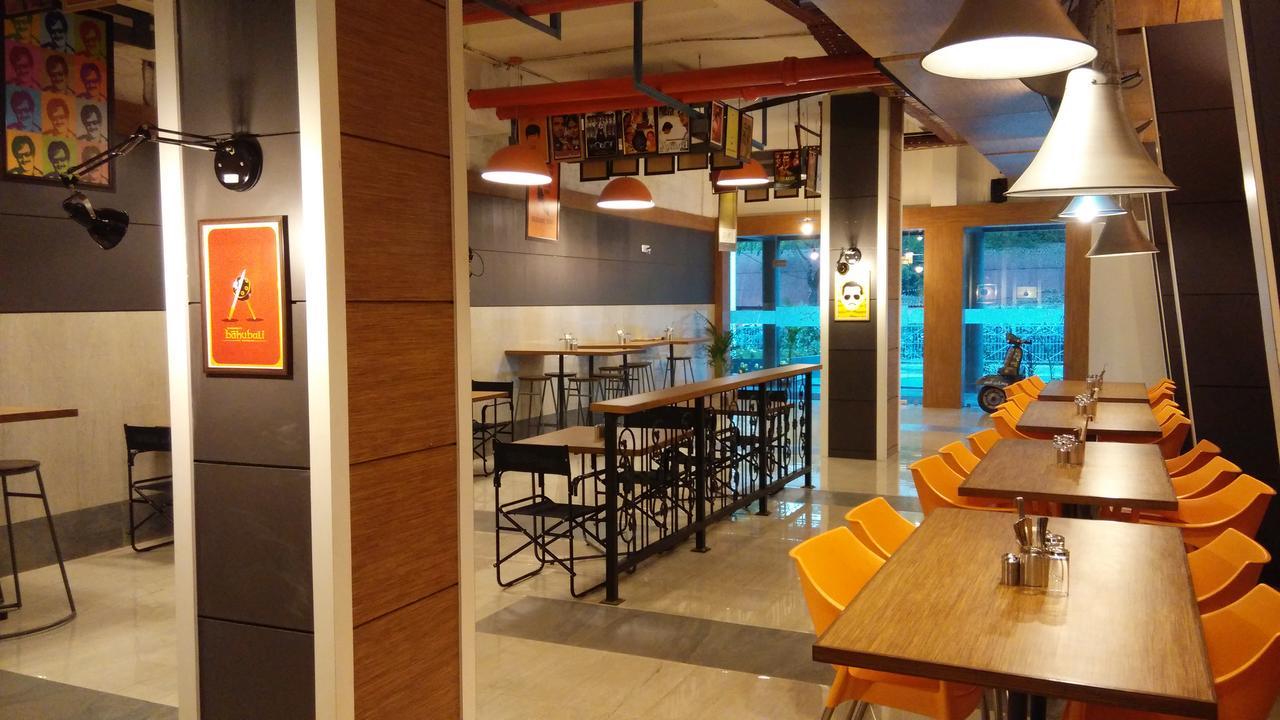 Max Hotels Dzsabalpur Kültér fotó